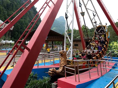 Lost World Amusement Park - Lost World of Tambun Theme Park