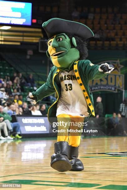 George Mason Mascot Photos and Premium High Res Pictures - Getty Images