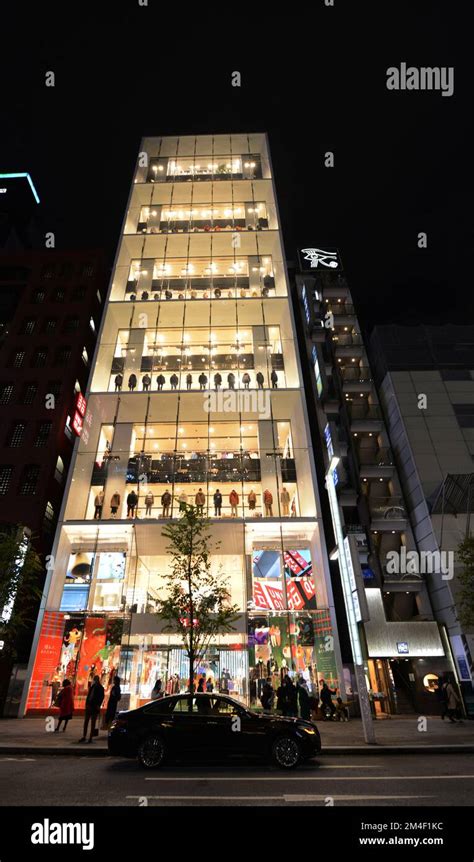 Uniqlo Ginza store, Ginza, Tokyo, Japan Stock Photo - Alamy