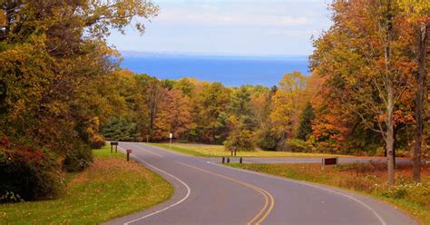 Enjoy Fall Foliage in the Finger Lakes on These Scenic Drives