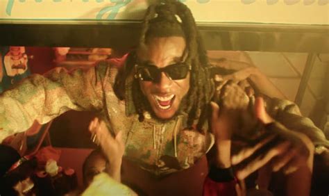 Burna Boy Shines In Electrifying Visuals For 'It's Plenty' - AQT ...