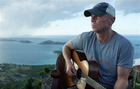 Kenny Chesney Shares Acoustic Version of "Love For Love City" [Video]