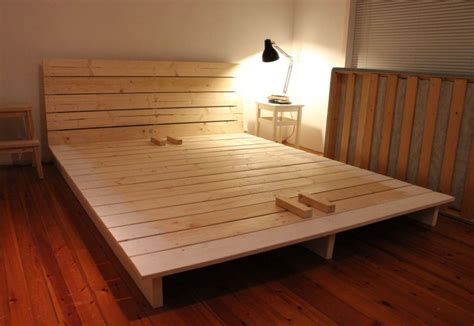 cool 52 Creative DIY Bed Frames Ideas You Will Love https://about-ruth.com/2017/08/30/52 ...