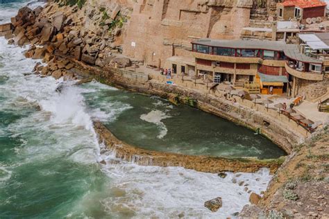 Azenhas do Mar: Picturesque Coastal Town near Lisbon