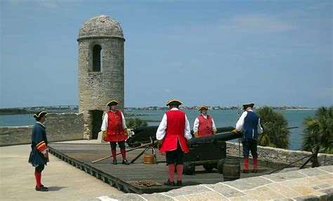 St. Augustine fort makes history fascinating & lively