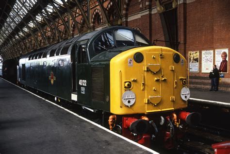 Class 40 no. 40122 / D200 @ London St Pancras, 04/05/1987 … | Flickr