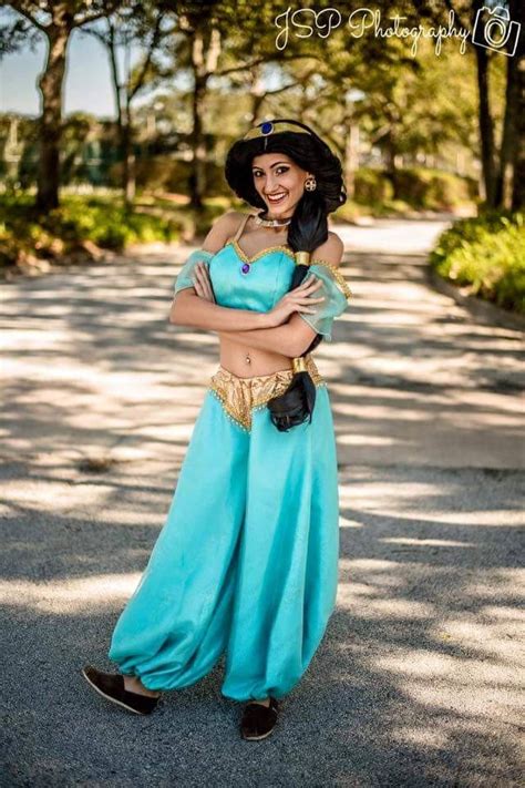 Disney Princess Jasmine Deluxe Women's Halloween Fancy-Dress Costume ...