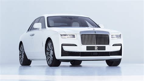 Rolls-Royce Ghost 2021, opulencia minimalista