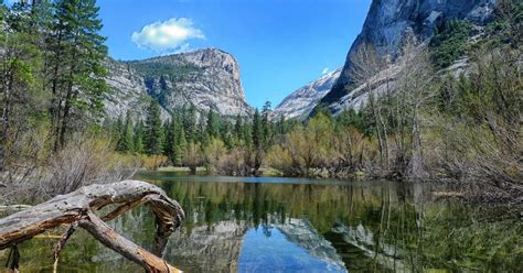 Mirror Lake Hike in Yosemite Valley | Yosemite National Park | 10Adventures