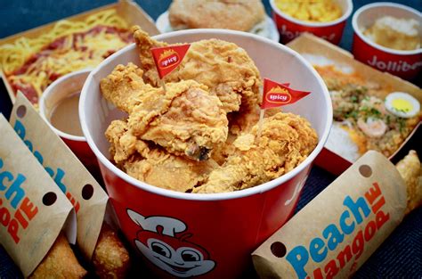 Bucket Chicken Jollibee Menu Price 2019 Philippines in 2021 | Chicken bucket, Breakfast ...