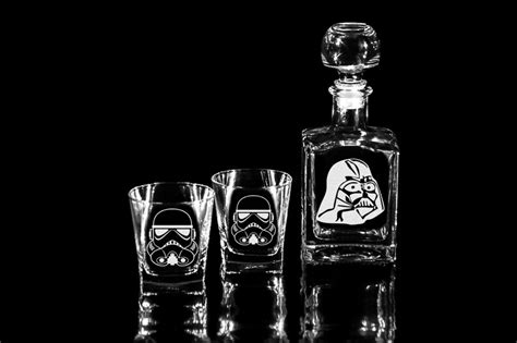 Darth Vader Whiskey decanter Set 17 oz. & glasses STAR WARS | Etsy