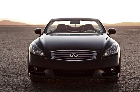 2013 Infiniti IPL G37 Convertible - Editors' Notebook - Automobile Magazine