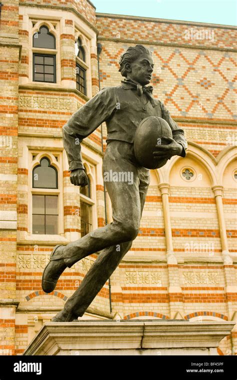 William Webb Ellis statue outside Rugby School, Rugby, Warwickshire, England Stock Photo - Alamy