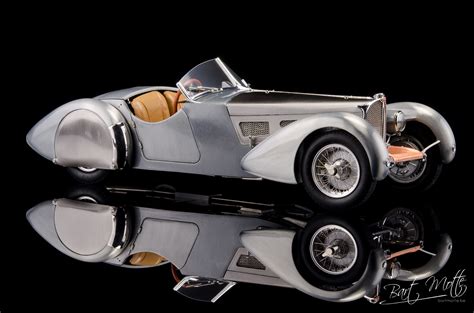 Bugatti 57 SC Corsica Roadster -UNPAINTED