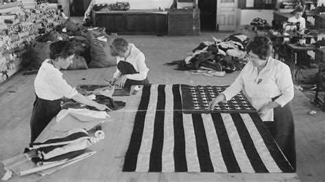 The Mysterious Origins of the American Flag - History in the Headlines