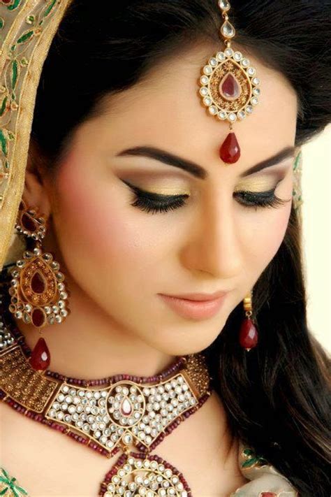 New Pakistani Bridal Makeup 2015-16 ~ Fashionip