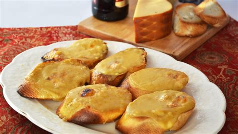 Welsh Rabbit or Rarebit: Taste matters, name doesn't