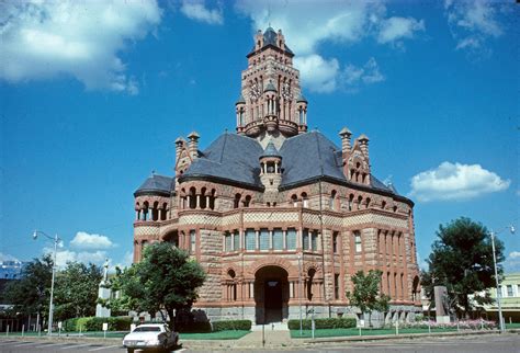 Ellis County Courthouse - Larry Speck