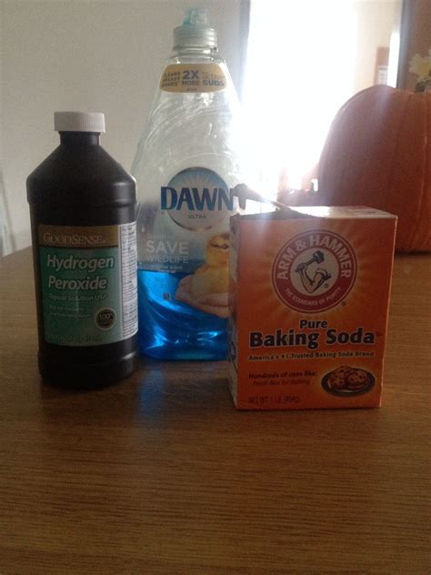 3 tbs baking soda per 8 oz of hydrogen peroxide mix well till baking soda dissolves… | Diy ...