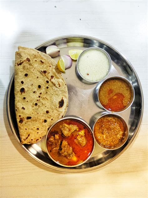 Ashirvad Hotel, Chitrashala Chowk, Pune - Non veg, Mutton Thali Place - Eating Cultures