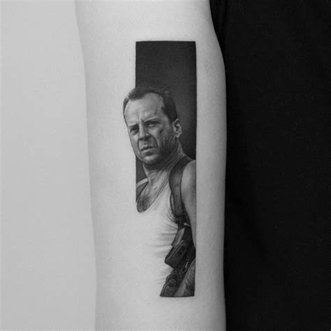 Details 67+ bruce willis tattoos - in.cdgdbentre