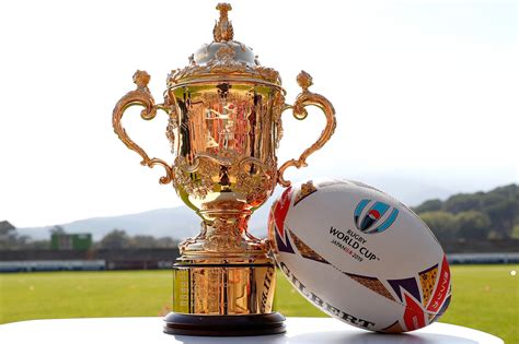 Who is presenting the Rugby World Cup trophy, and who handed it over at ...