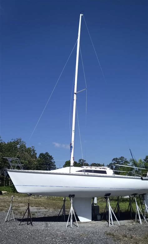 FIBER SAILING BOAT PUTTAL 23 FEET - Henri Captain