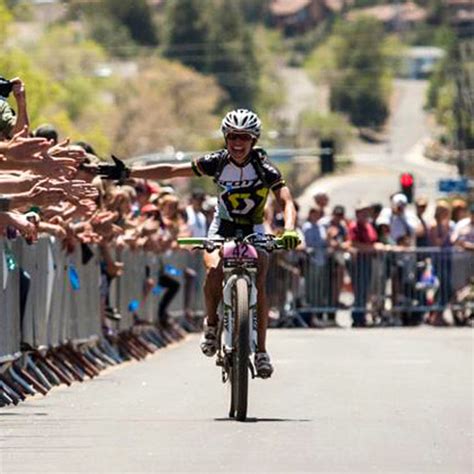 Endurance sports - Gritty Scot Lesley Paterson balancing training ...