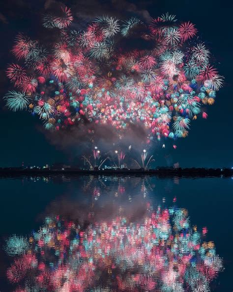 Spectacular Shots of Summer Fireworks Festivals in Japan - Hanabi Taikai