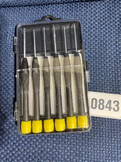 Precision screwdrivers | EstateSales.org