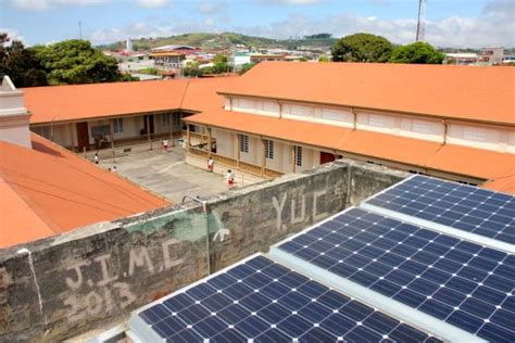 San Ramón public school receives landmark solar panels