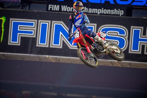 Jett Lawrence Makes His Mark On Supercross – Motocross Performance Magazine