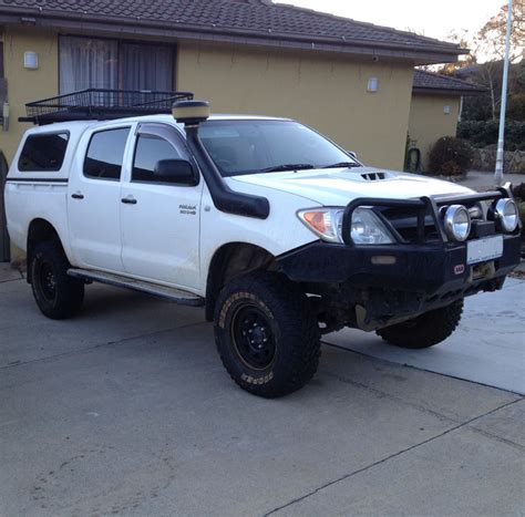 Toyota Hilux Lifted - reviews, prices, ratings with various photos