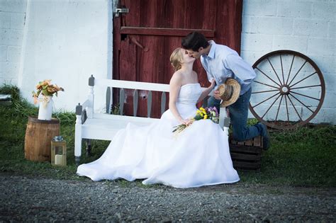 Weddings - The Loft at The Dairy Barn