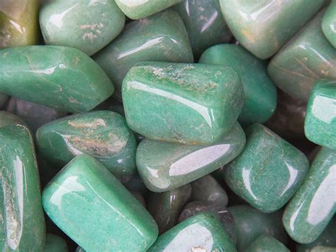 Jade Stone Benefits for Healing, Meditation, and Relationships