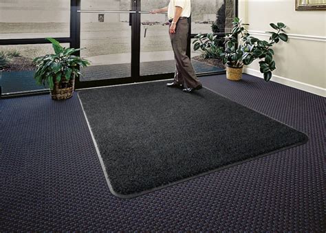 Walk Off Mats | Commercial Entrance Floor Mats | Carpet Rentals, Inc.