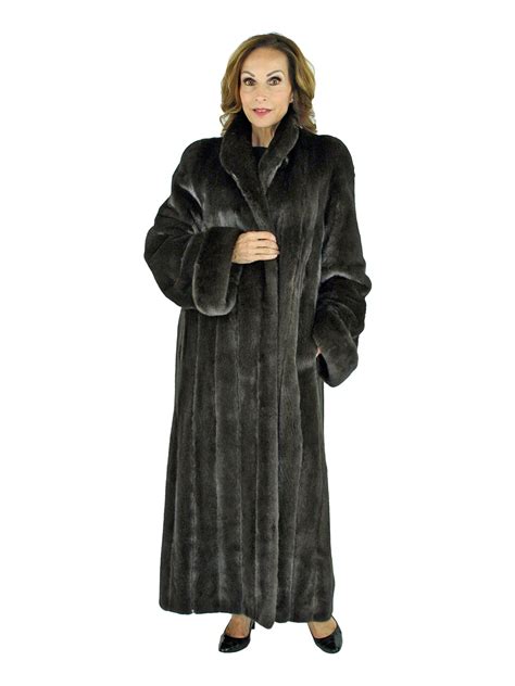 Ranch Mink Fur Coat - Women's Large (48770) | Estate Furs