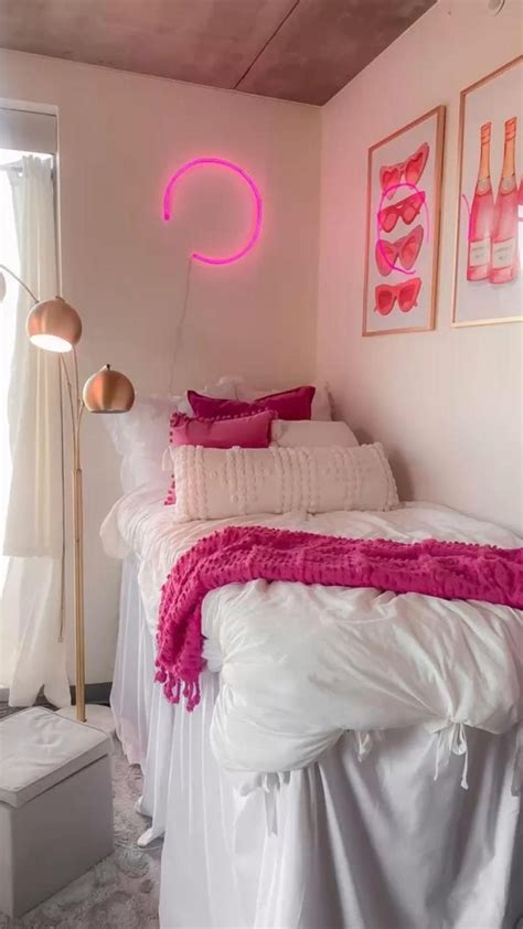 Girly Pink Dorm Room Decor