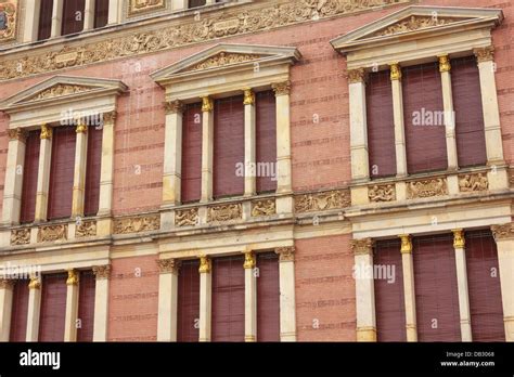 German opera house hi-res stock photography and images - Alamy