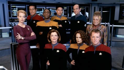 Star Trek: Voyager - Watch Full-Length Episodes