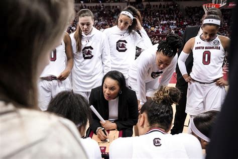 Gamecocks' multiple transfers highlight troubling trend in women's ...