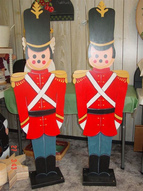 custom designed hand painted toy soldiers by Judy Mullins | vintagetochic.etsy.com. Decorative ...