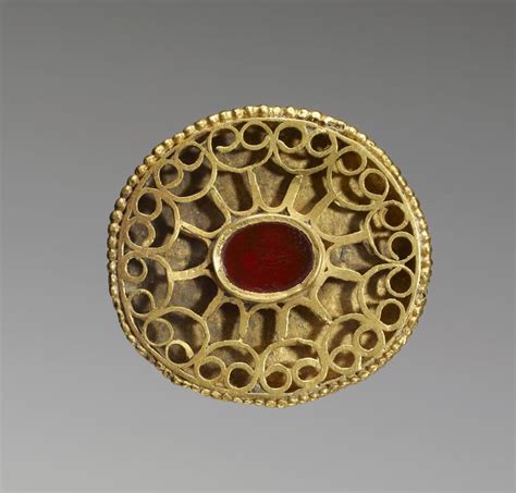 1000+ images about Hun Artifacts on Pinterest | Brooches, Set of and The skulls