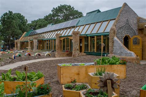 Earthship Homes | Michael Reynolds - Arch2O.com