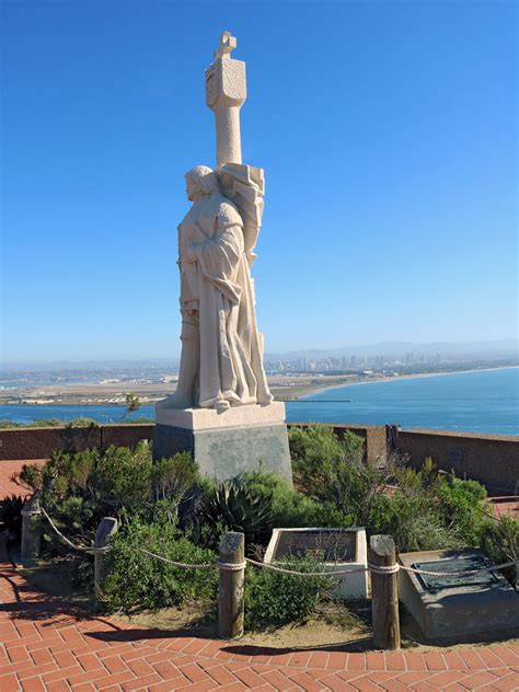 Statue of Juan Rodriguez Cabrillo: Cabrillo National Monument, California