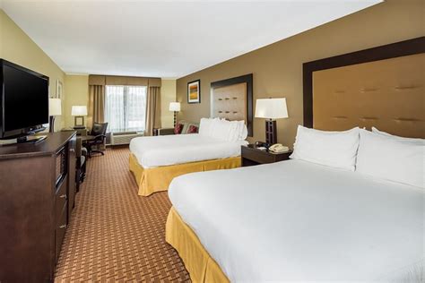 HOLIDAY INN EXPRESS & SUITES NORTH EAST, AN IHG HOTEL - Prices ...