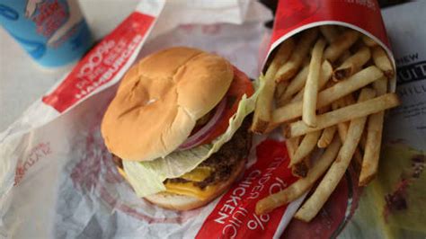 National Cheeseburger Day 2018 Wendy's offer free burgers till sept 30