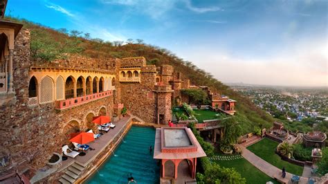 Neemrana Fort-Palace 헕헢헢헞 Neemrana Hotel