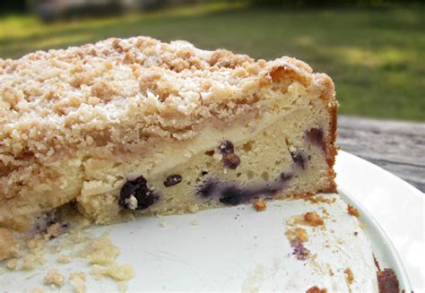 Hungry Couple: Blueberry Cheese Crumb Cake