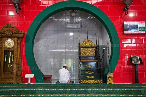 Cheng Hoo Mosque in jambi province of indonesia 19947243 Stock Photo at Vecteezy